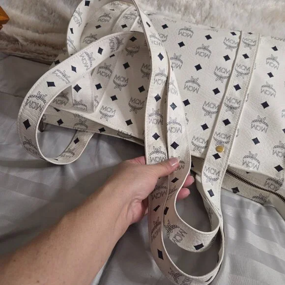 MCM White & Black Monogram Print Large Tote Bag - Picture 6 of 14